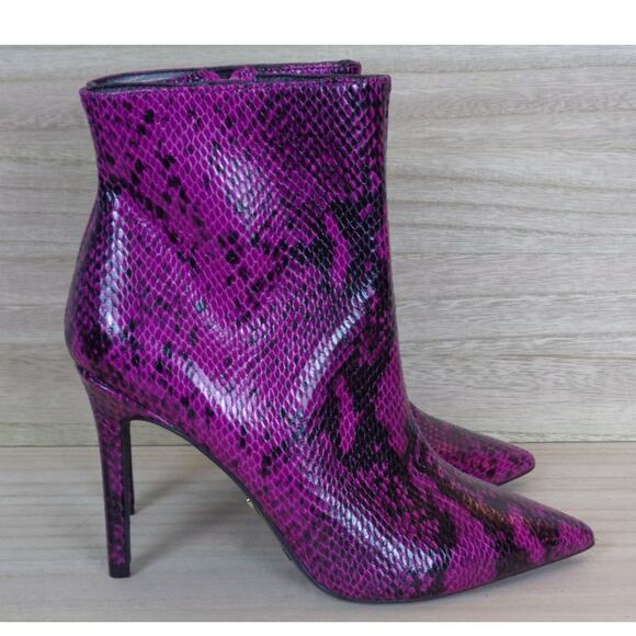 Thalia Sodi Rylie Purple Fuchsia Faux Leather Snake Ankle Booties Women Size 6.5 - Picture 1 of 7